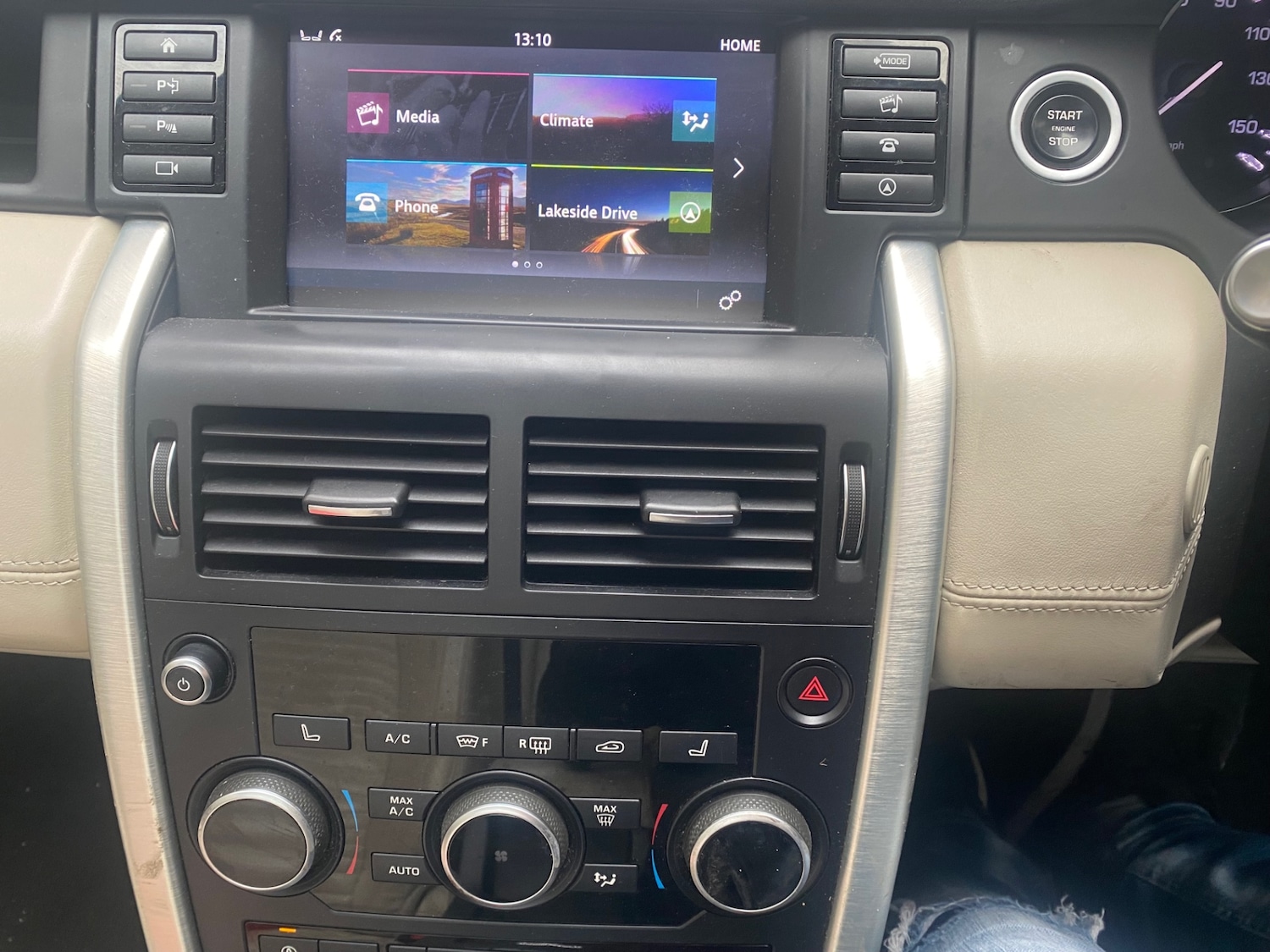 Used Land Rover Discovery Sport 2015 for sale - 77283574: Photo 30