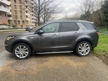 Used Land Rover Discovery Sport 2015 for sale - 77283574: Photo