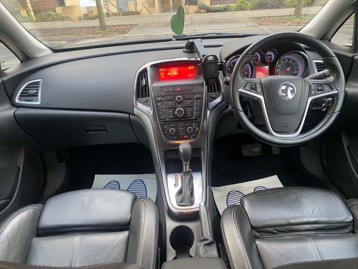 Used Vauxhall Astra 2012 for sale - 77367064: Photo 13