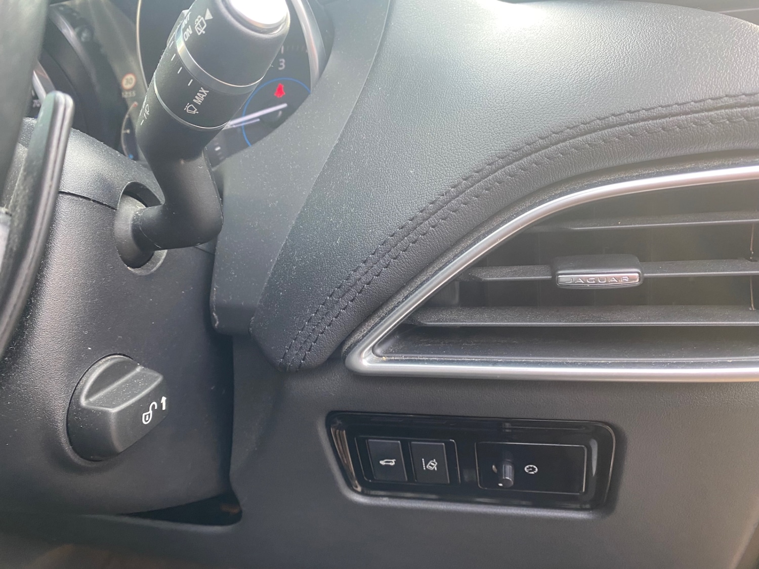 Used Jaguar F-Pace 2016 for sale - 77311133: Photo 15