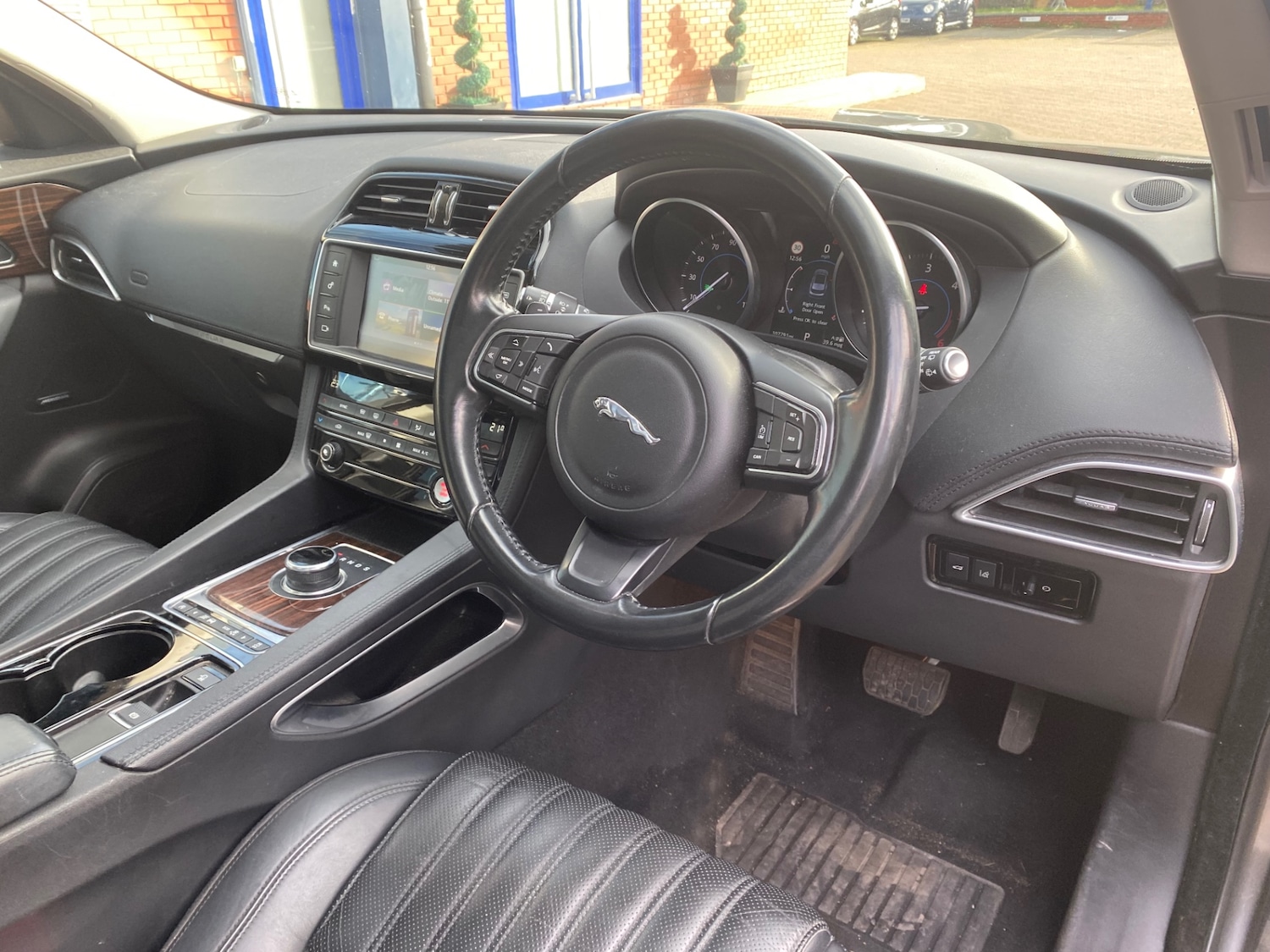 Used Jaguar F-Pace 2016 for sale - 77311133: Photo 20