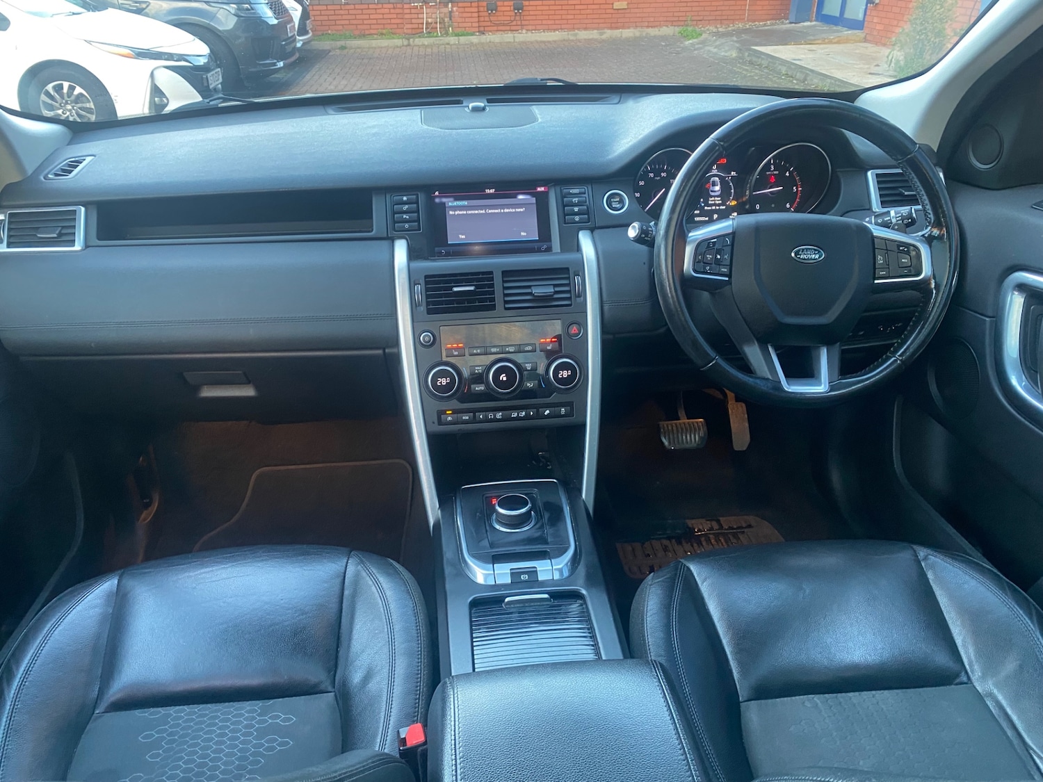 Used Land Rover Discovery Sport 2016 for sale - 77015000: Photo 11