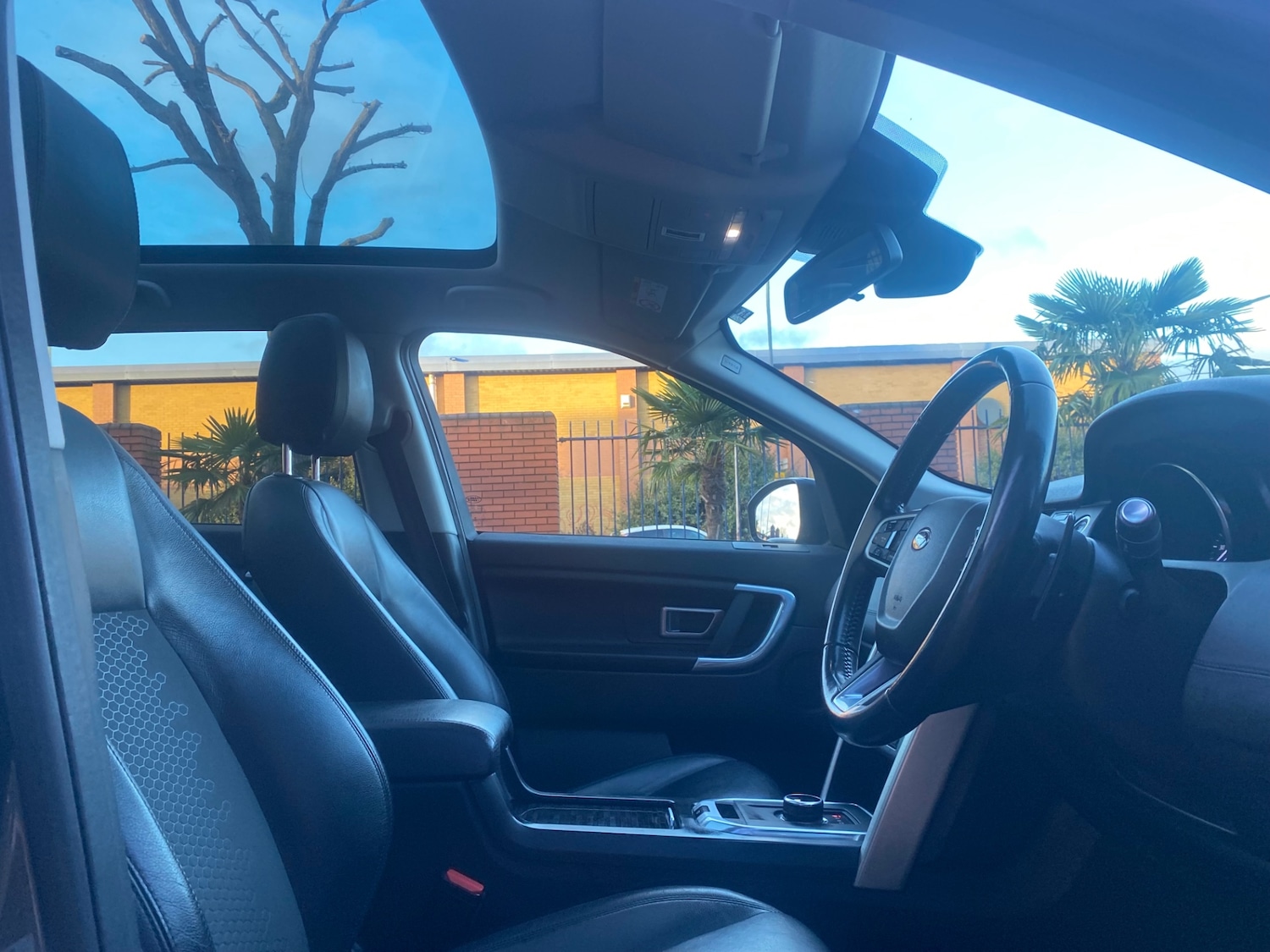 Used Land Rover Discovery Sport 2016 for sale - 77015000: Photo 22