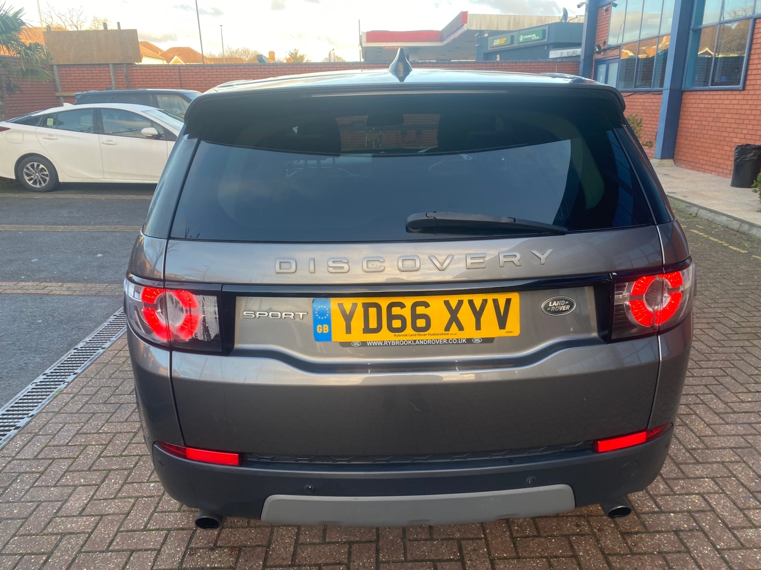 Used Land Rover Discovery Sport 2016 for sale - 77015000: Photo 4