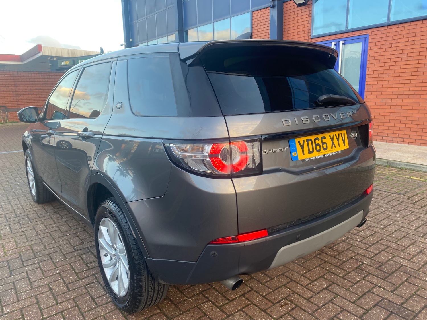 Used Land Rover Discovery Sport 2016 for sale - 77015000: Photo 5