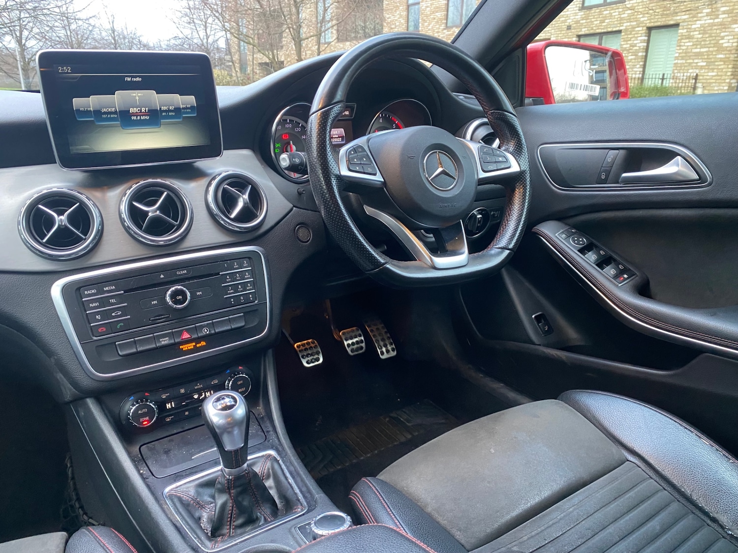 Used Mercedes-Benz GLA 2015 for sale - 77247875: Photo 15