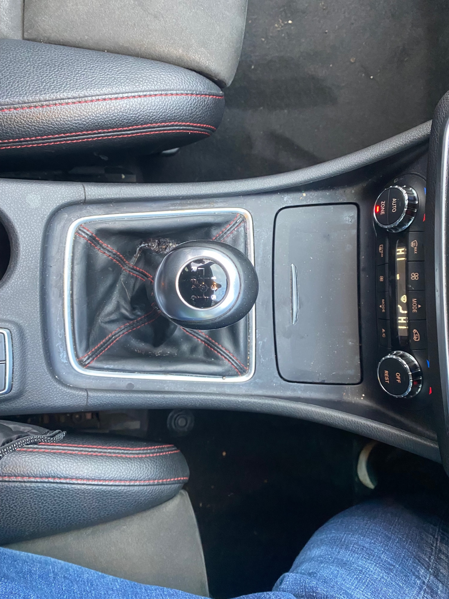 Used Mercedes-Benz GLA 2015 for sale - 77247875: Photo 25