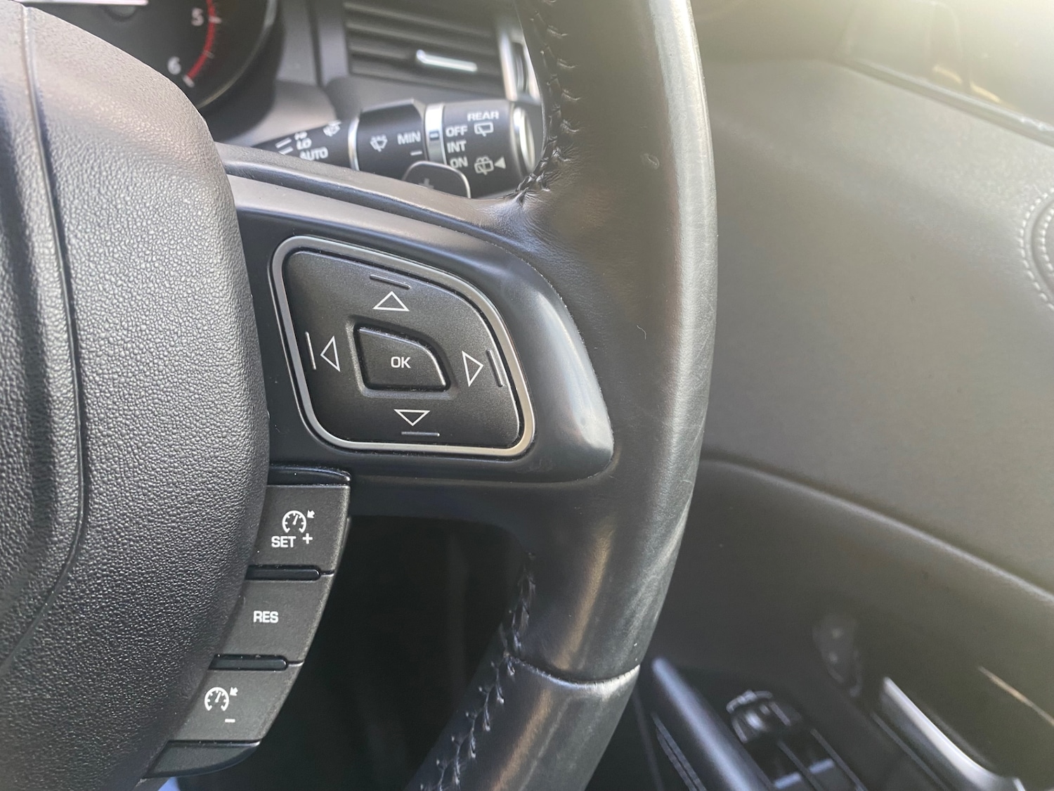 Used Land Rover Range Rover Evoque 2015 for sale - 77233986: Photo 23