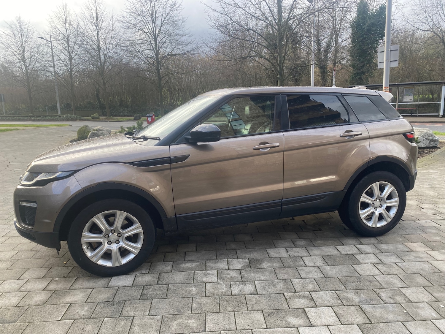 Used Land Rover Range Rover Evoque 2015 for sale - 77233986: Photo 4
