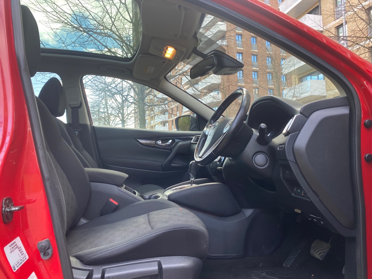 Used Nissan Qashqai 2015 for sale - 76748356: Photo 21