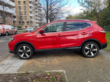 Used Nissan Qashqai 2015 for sale - 76748356: Photo