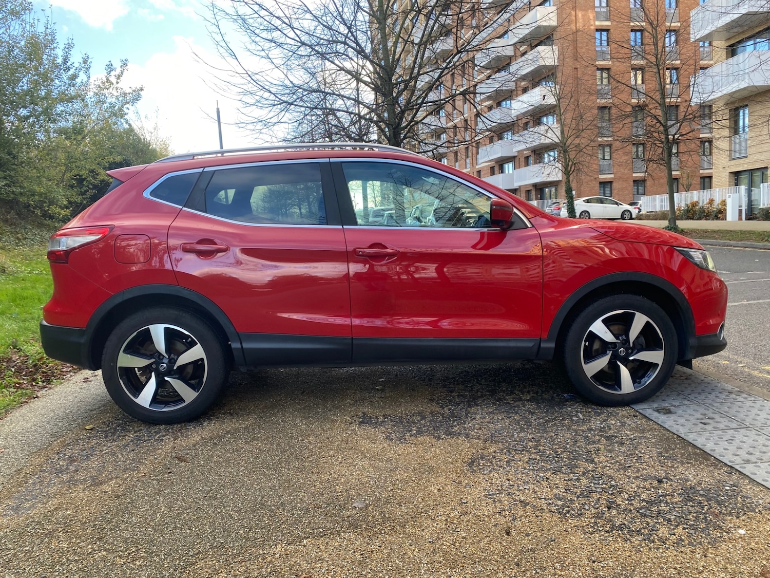 Used Nissan Qashqai 2015 for sale - 76748356: Photo 6