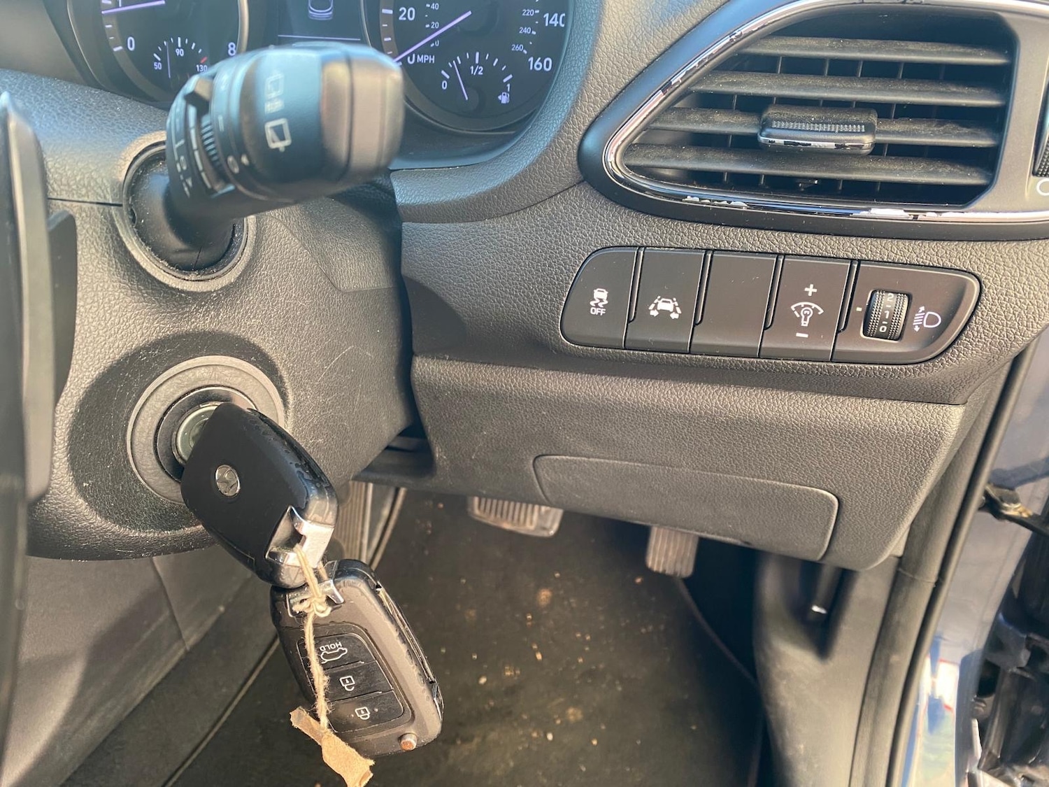 Used Hyundai i30 2017 for sale - 76653751: Photo 21