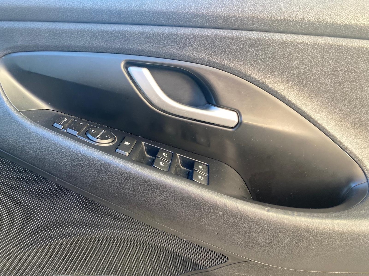 Used Hyundai i30 2017 for sale - 76653751: Photo 26