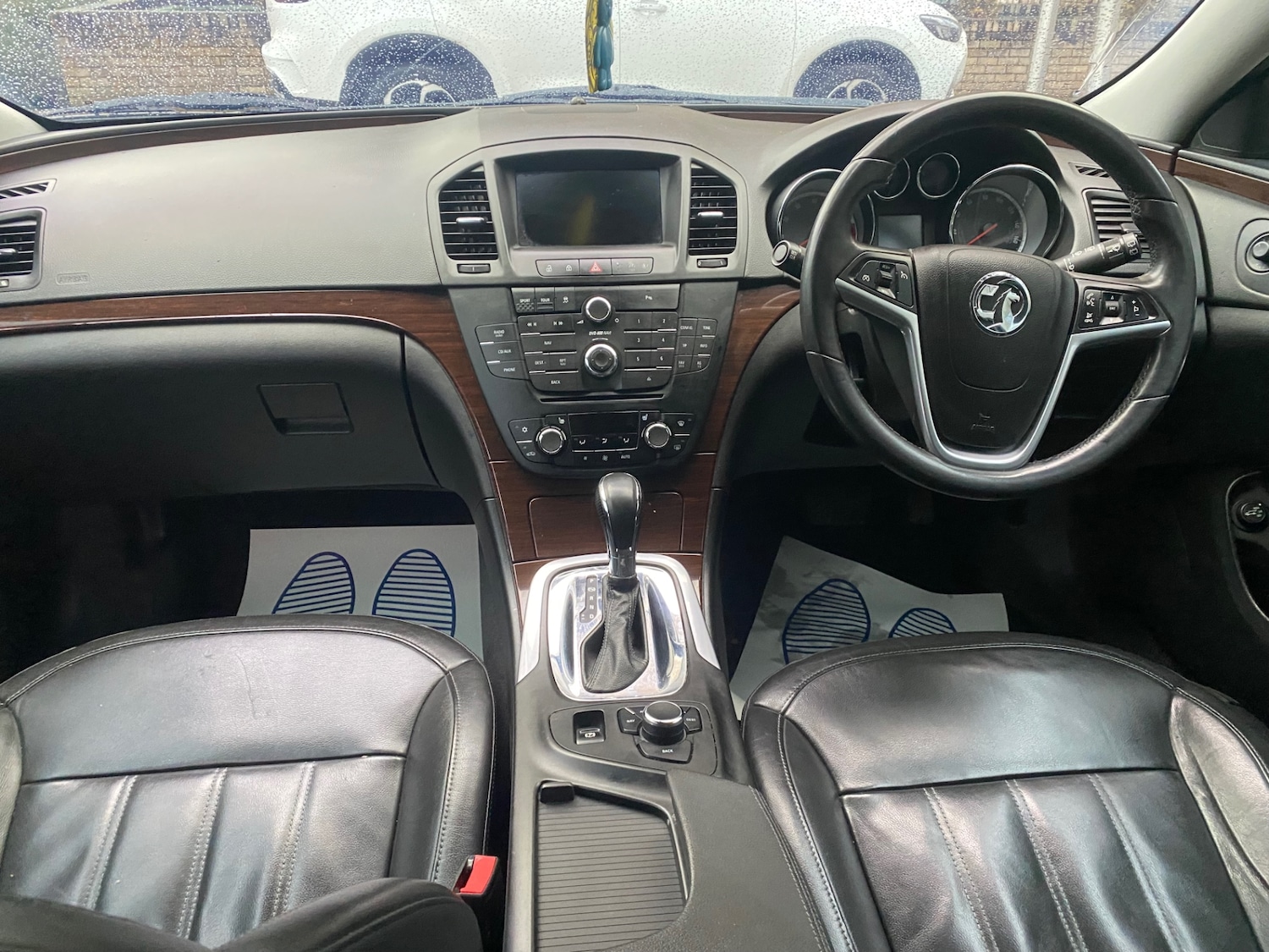 Used Vauxhall Insignia 2010 for sale - 77421220: Photo 12