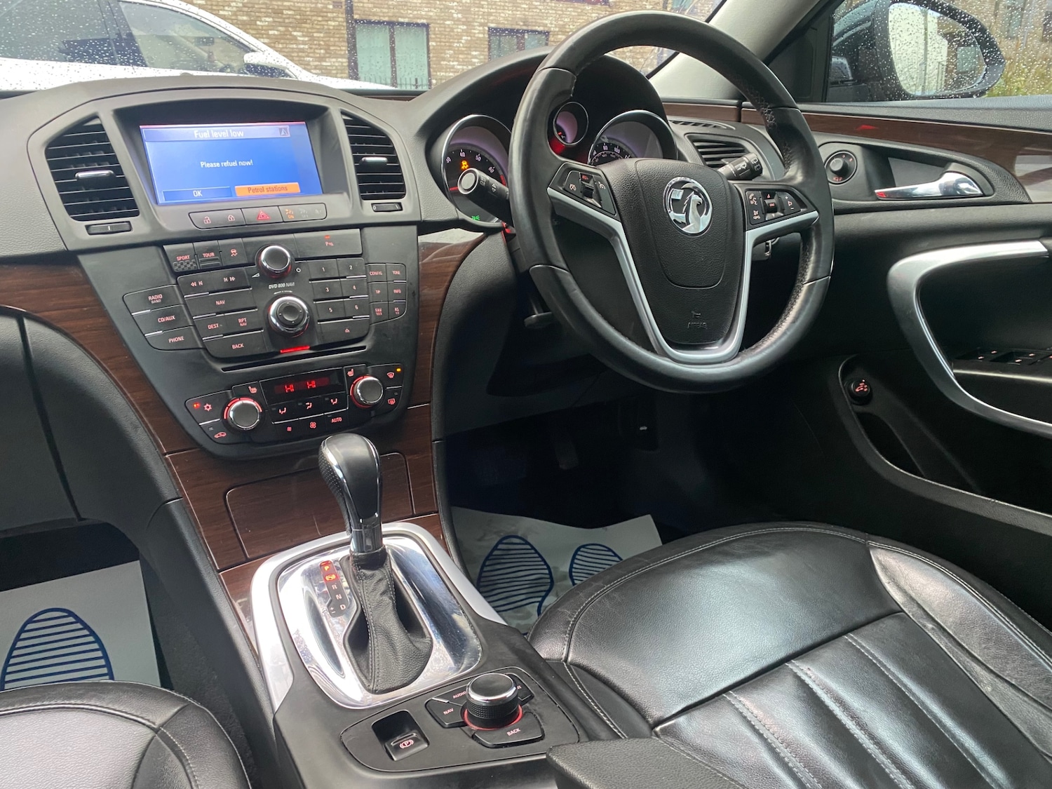 Used Vauxhall Insignia 2010 for sale - 77421220: Photo 16