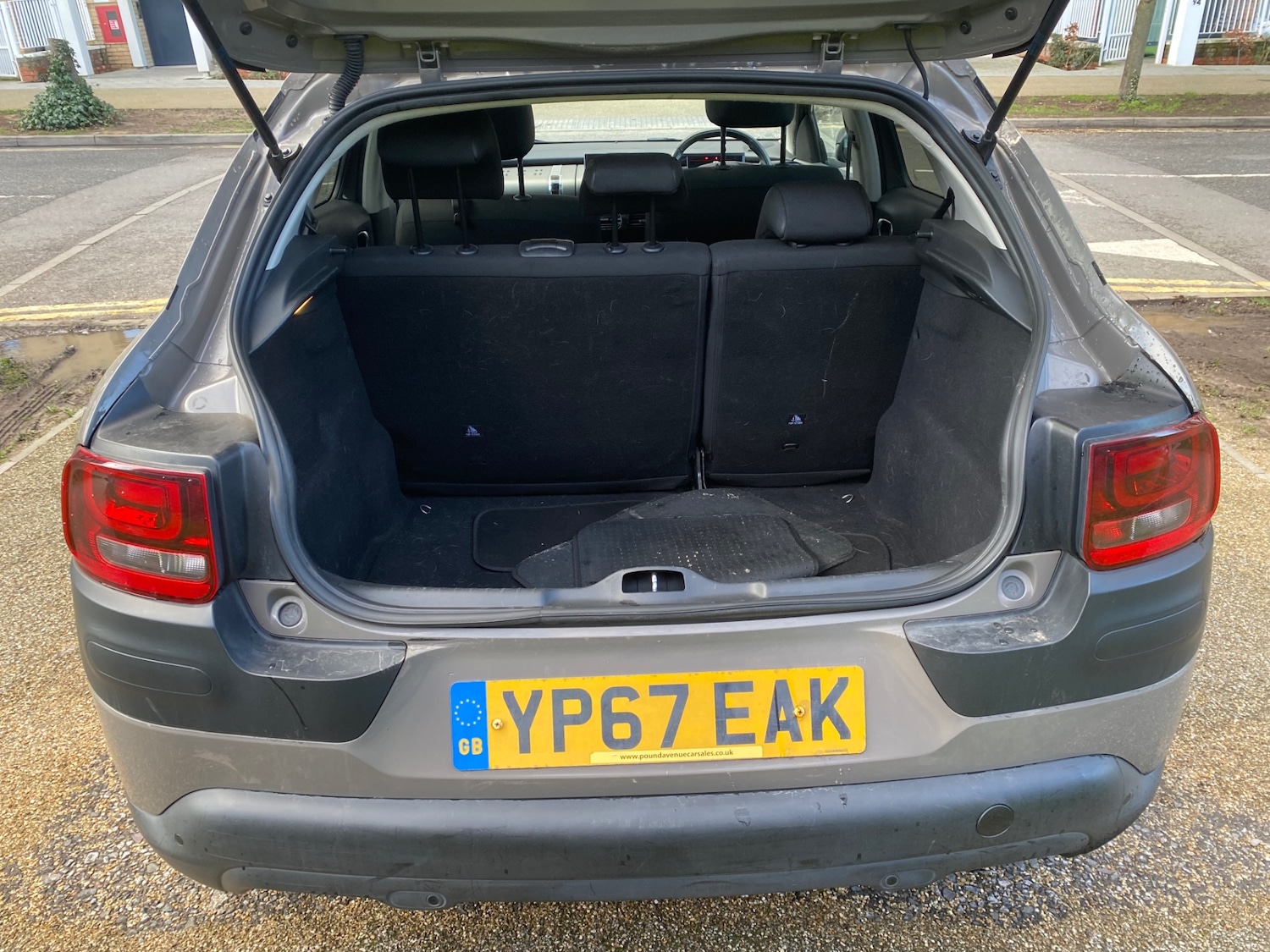 Used Citroen C4 Cactus 2017 for sale - 77432265: Photo 11