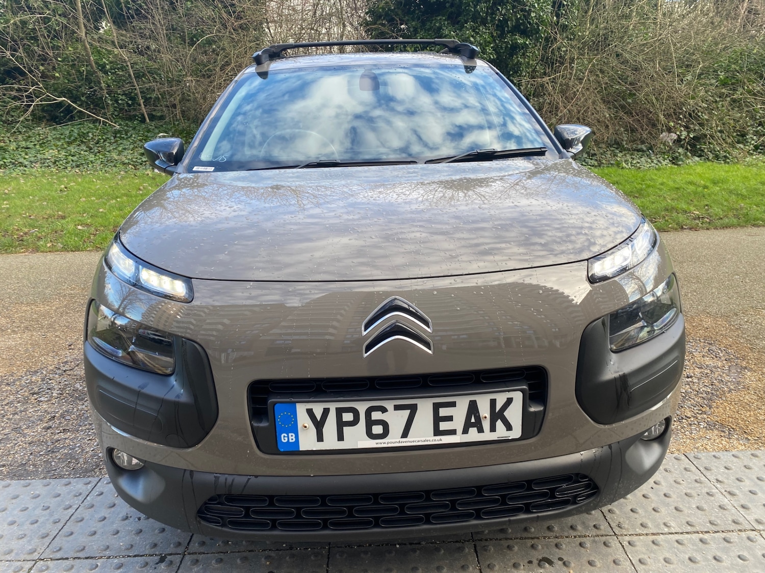 Used Citroen C4 Cactus 2017 for sale - 77432265: Photo 2
