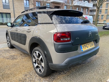 Used Citroen C4 Cactus 2017 for sale - 77432265: Photo