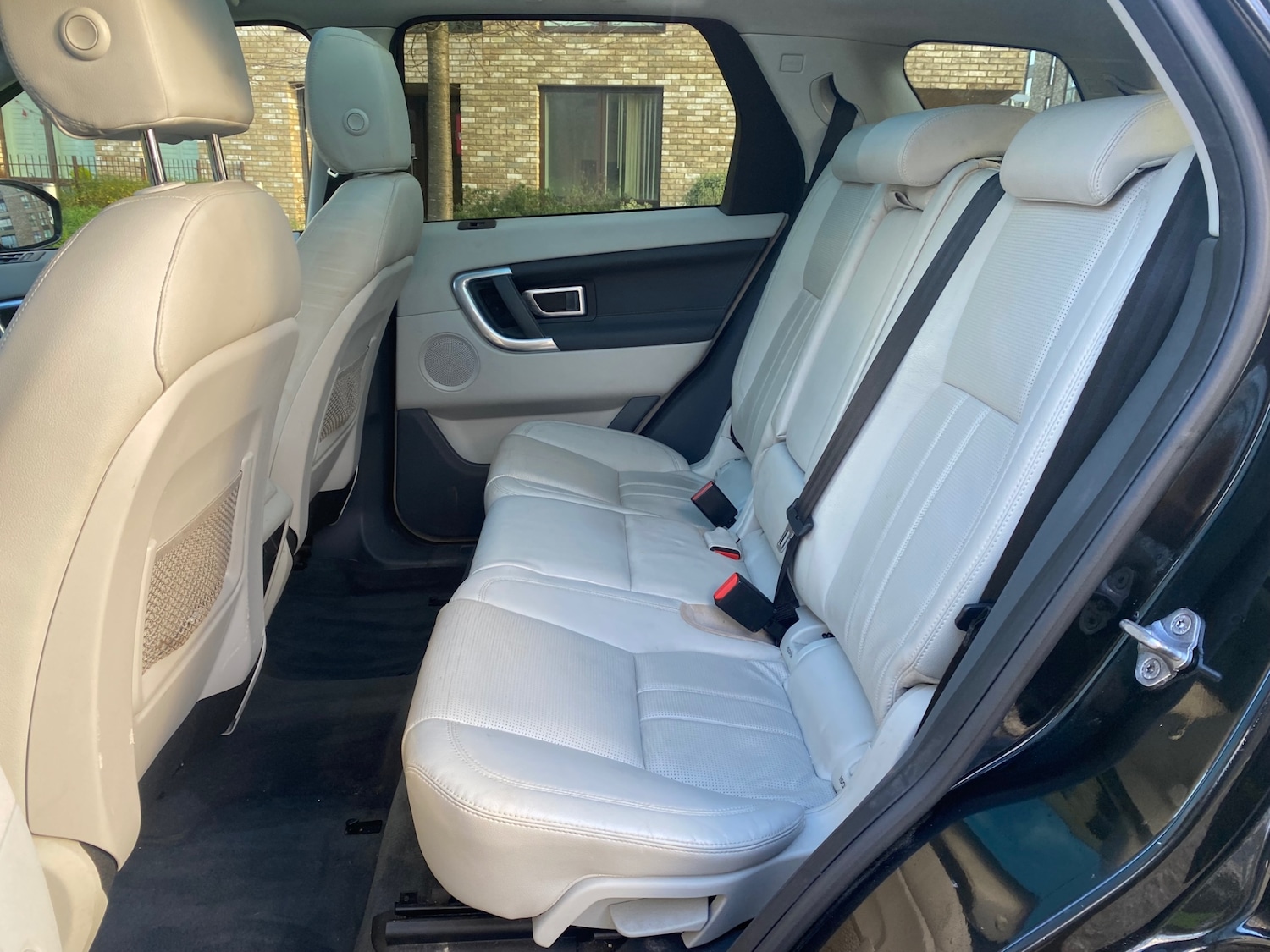 Used Land Rover Discovery Sport 2016 for sale - 76895014: Photo 15