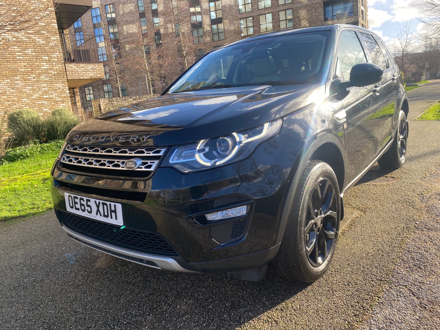 Used Land Rover Discovery Sport 2016 for sale - 76895014: Photo 2