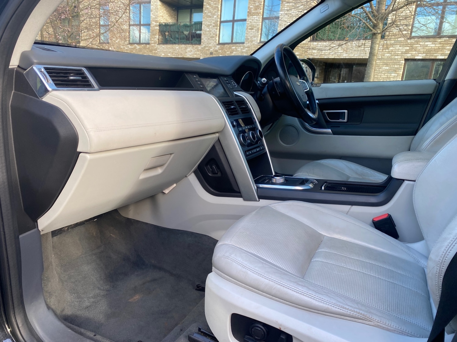 Used Land Rover Discovery Sport 2016 for sale - 76895014: Photo 21