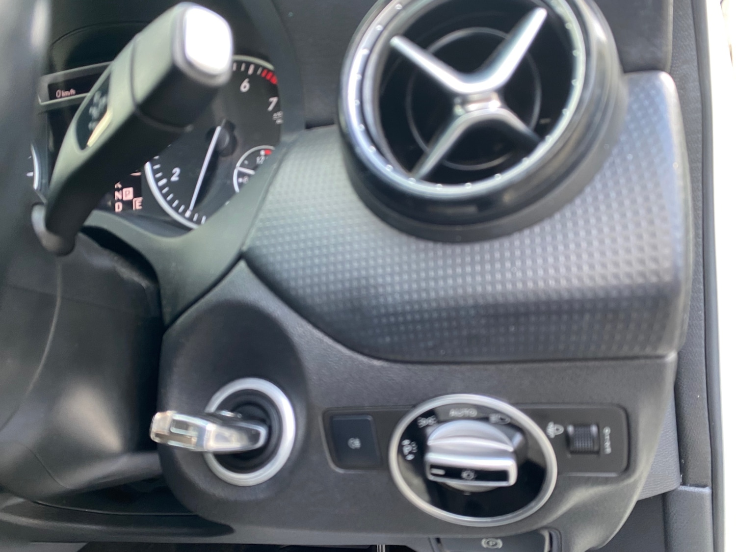 Used Mercedes-Benz A-Class 2013 for sale - 76600151: Photo 22