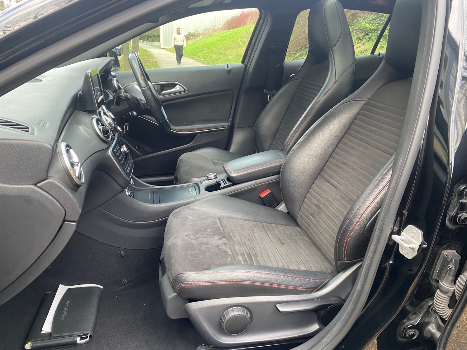 Used Mercedes-Benz GLA 2014 for sale - 77311330: Photo 8