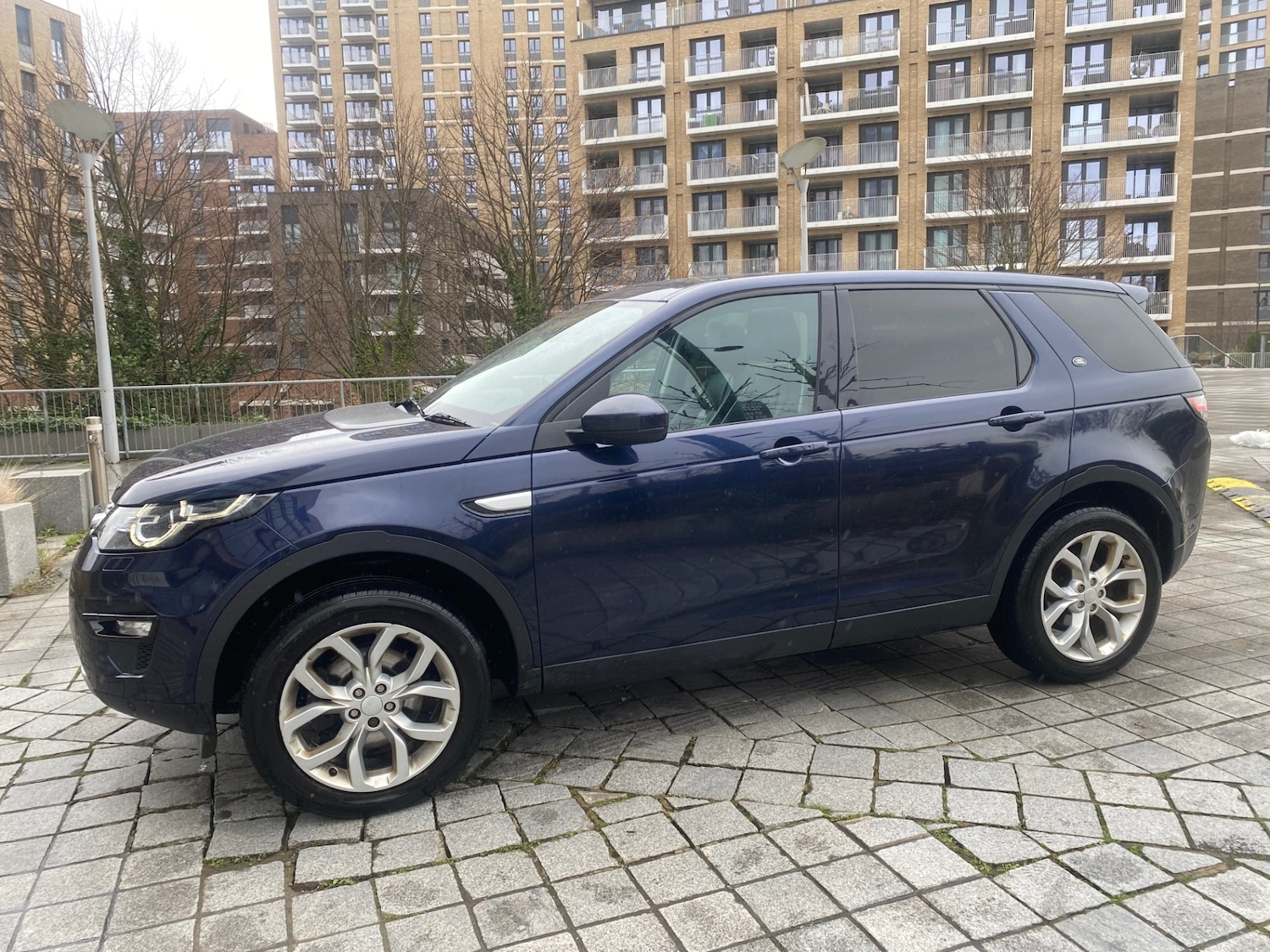 Used Land Rover Discovery Sport 2016 for sale - 77517234: Photo 6