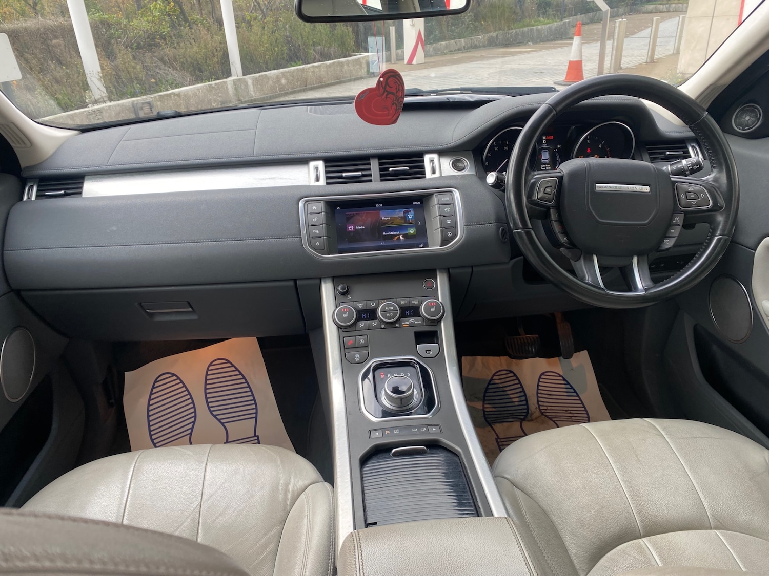 Used Land Rover Range Rover Evoque 2016 for sale - 76612200: Photo 10