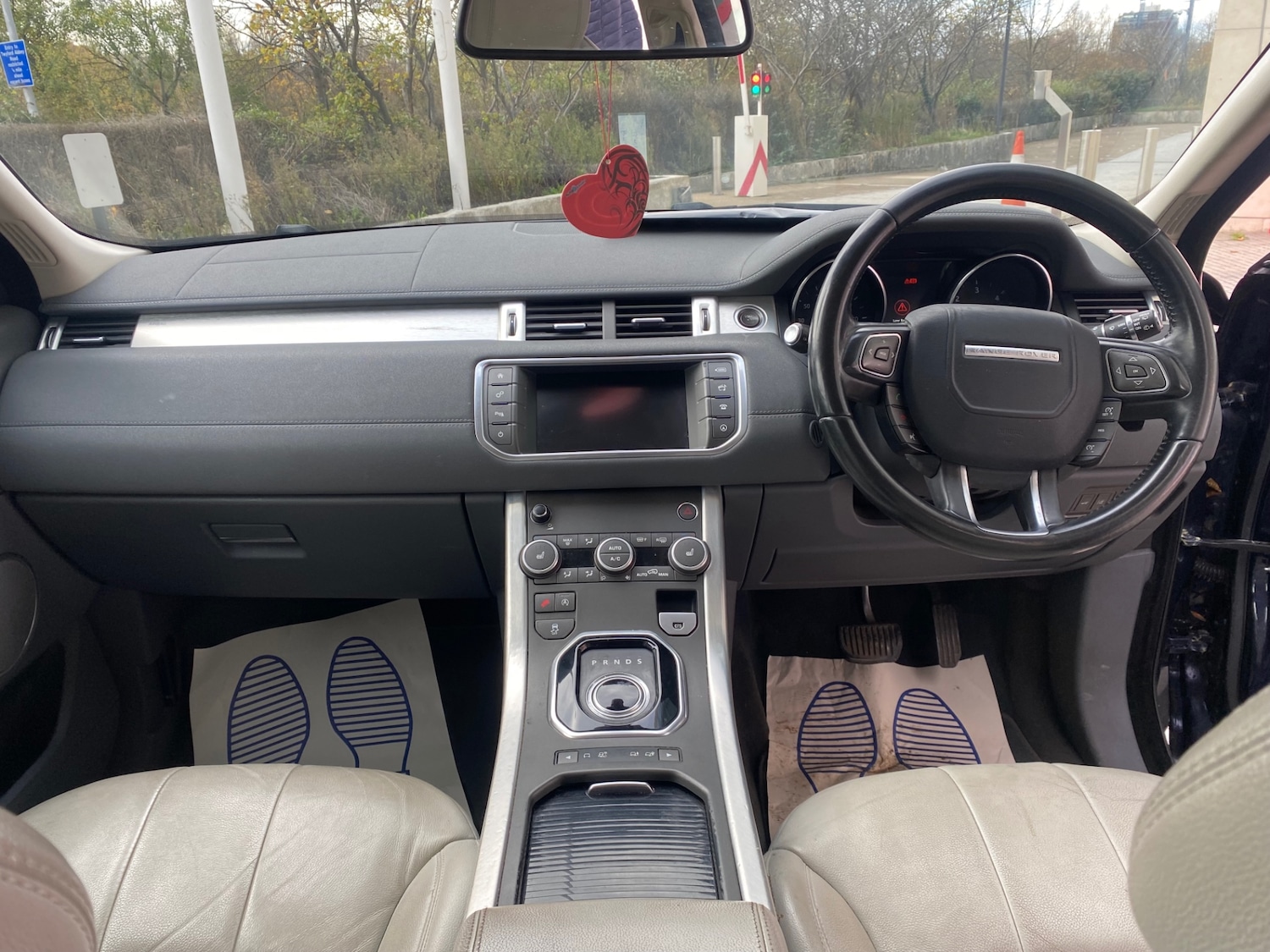 Used Land Rover Range Rover Evoque 2016 for sale - 76612200: Photo 17