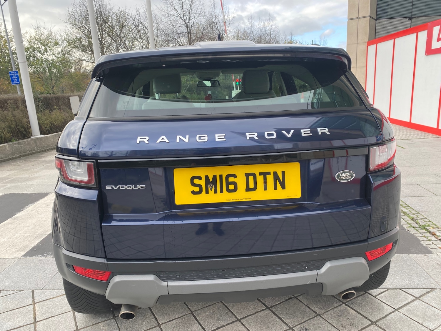 Used Land Rover Range Rover Evoque 2016 for sale - 76612200: Photo 4