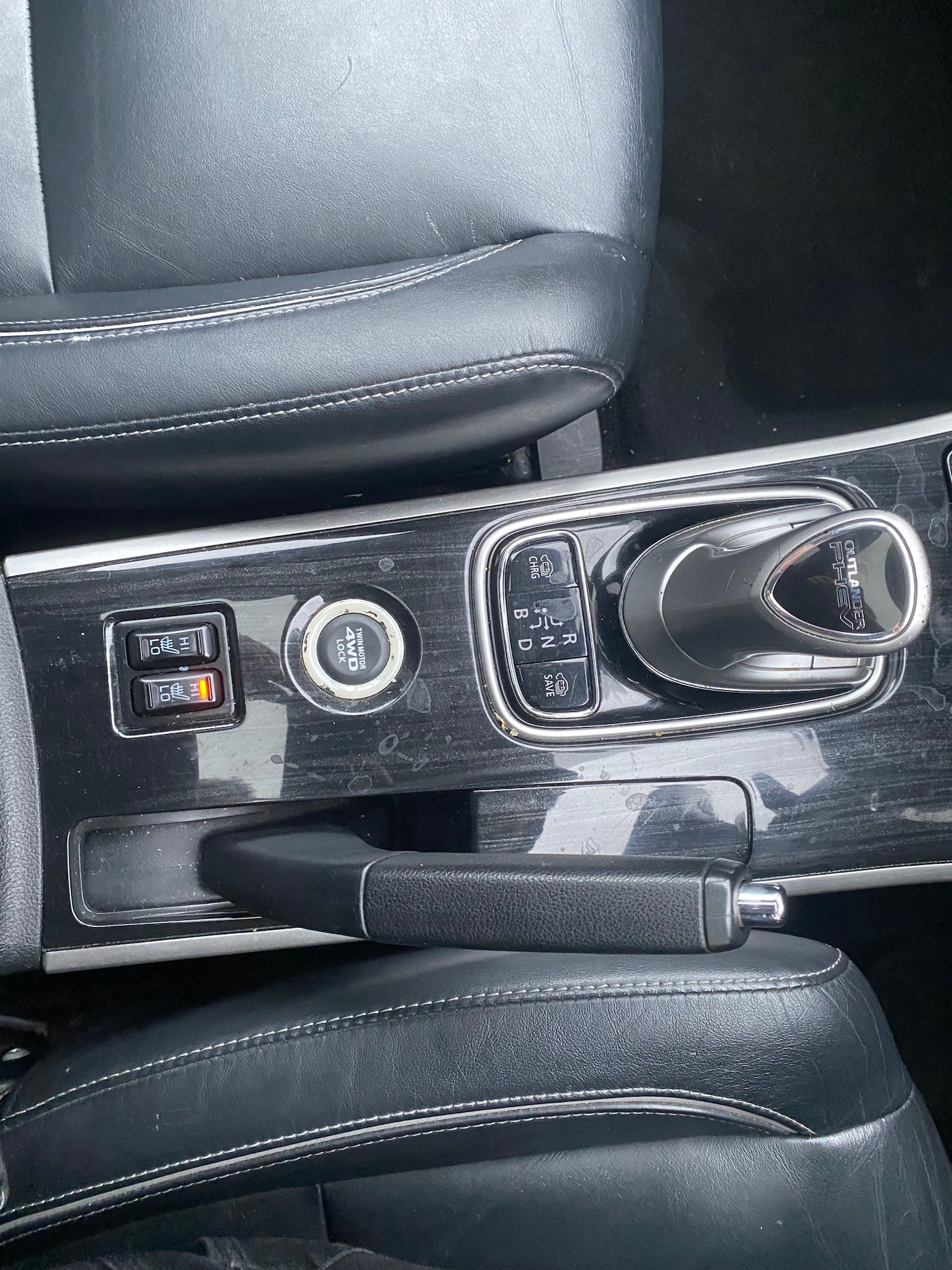 Used Mitsubishi Outlander 2015 for sale - 77406236: Photo 22