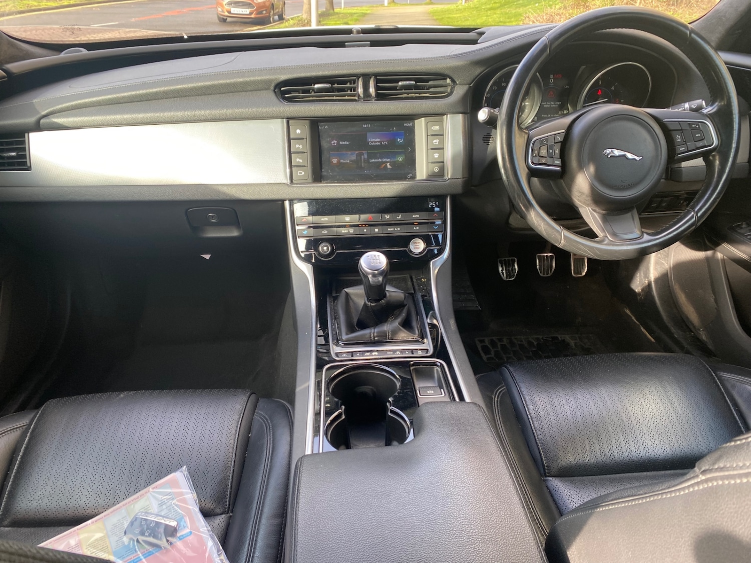 Used Jaguar XF 2015 for sale - 77367248: Photo 12