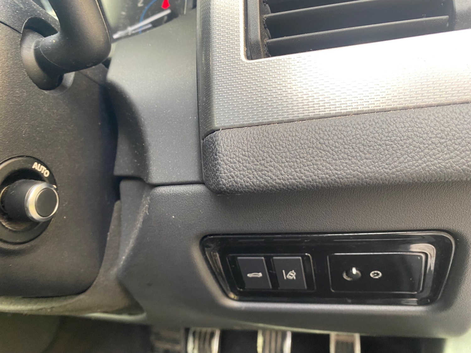 Used Jaguar XF 2015 for sale - 77367248: Photo 22