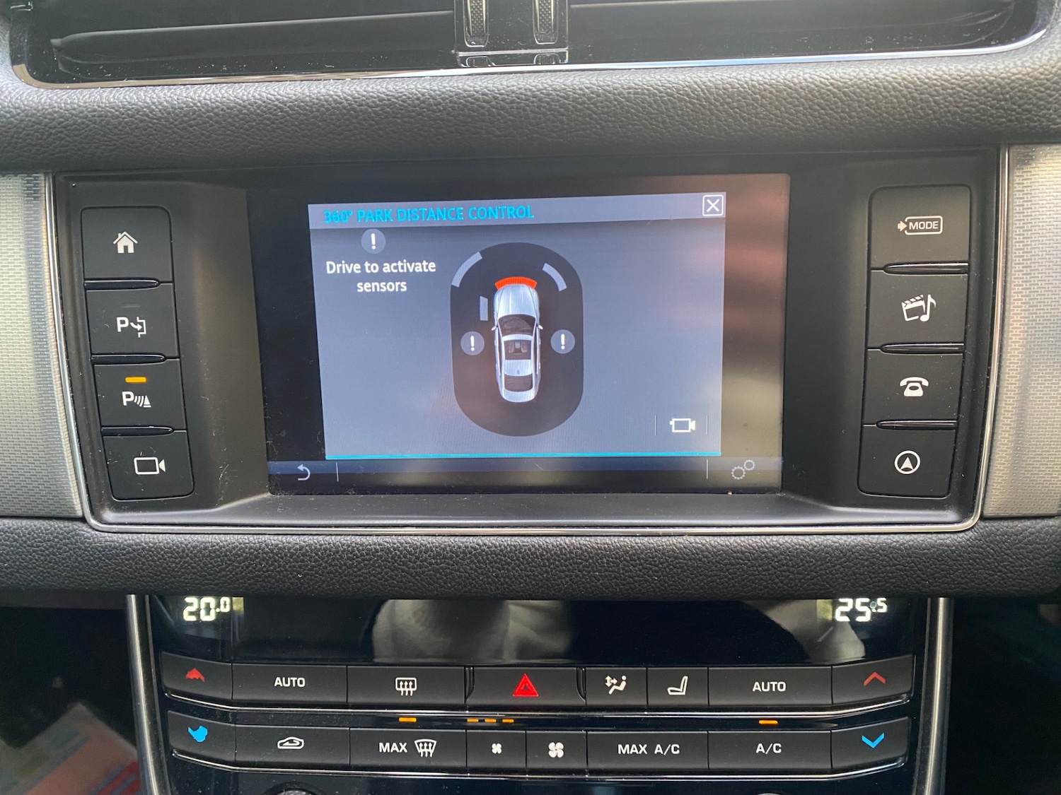 Used Jaguar XF 2015 for sale - 77367248: Photo 27