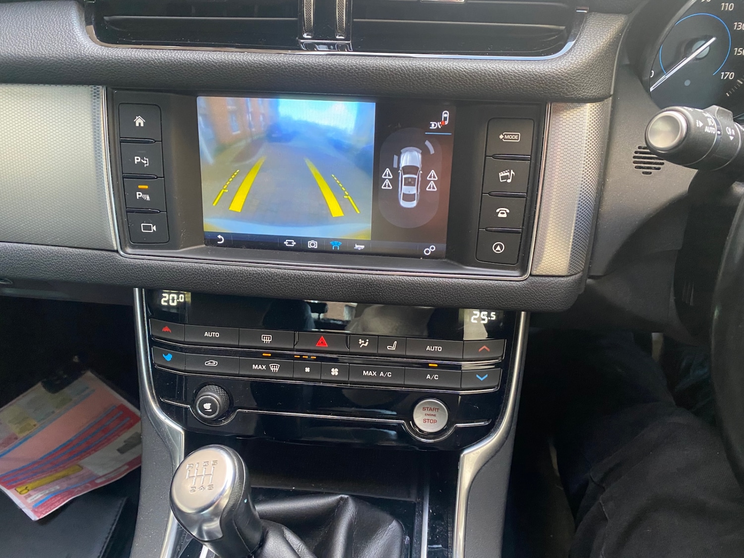 Used Jaguar XF 2015 for sale - 77367248: Photo 28