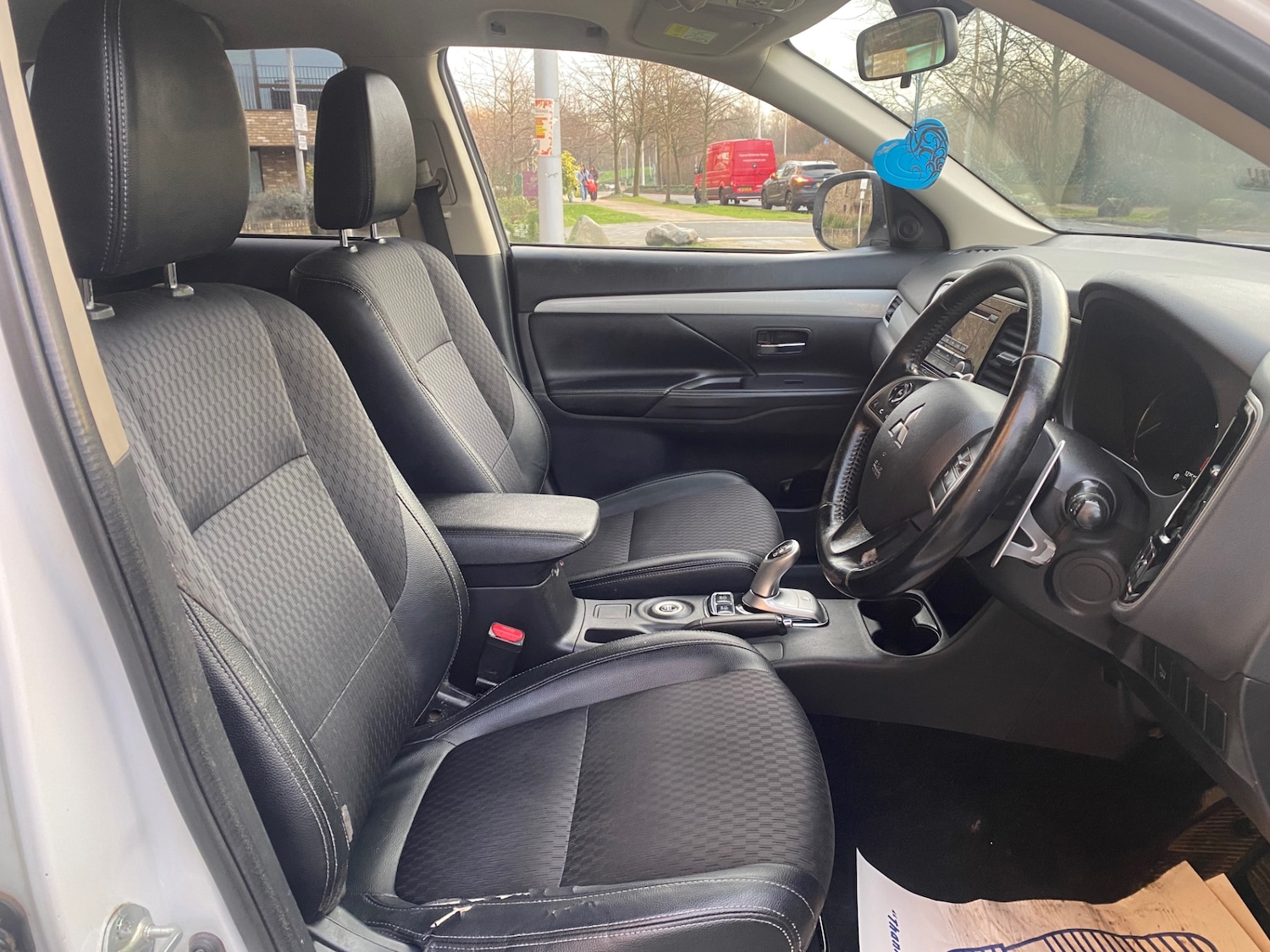 Used Mitsubishi Outlander 2015 for sale - 77118474: Photo 11