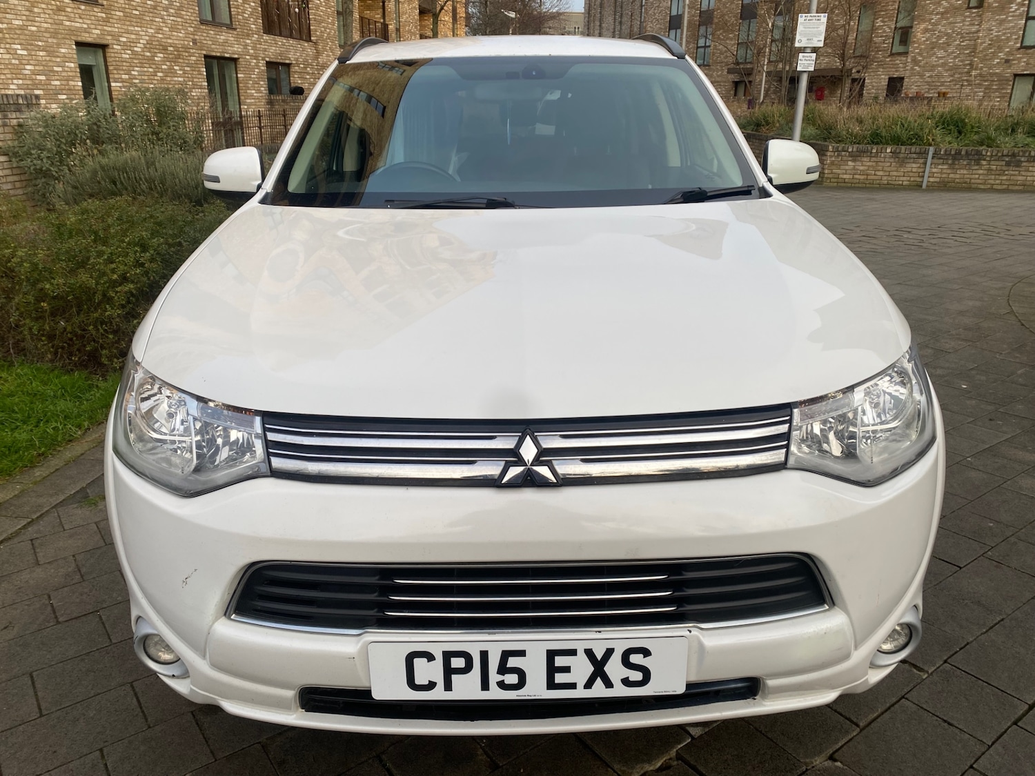 Used Mitsubishi Outlander 2015 for sale - 77118474: Photo 2