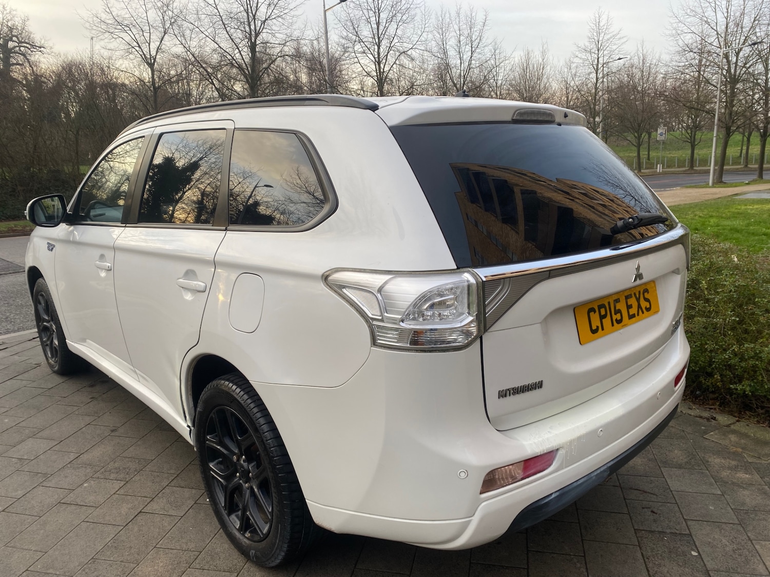 Used Mitsubishi Outlander 2015 for sale - 77118474: Photo 5