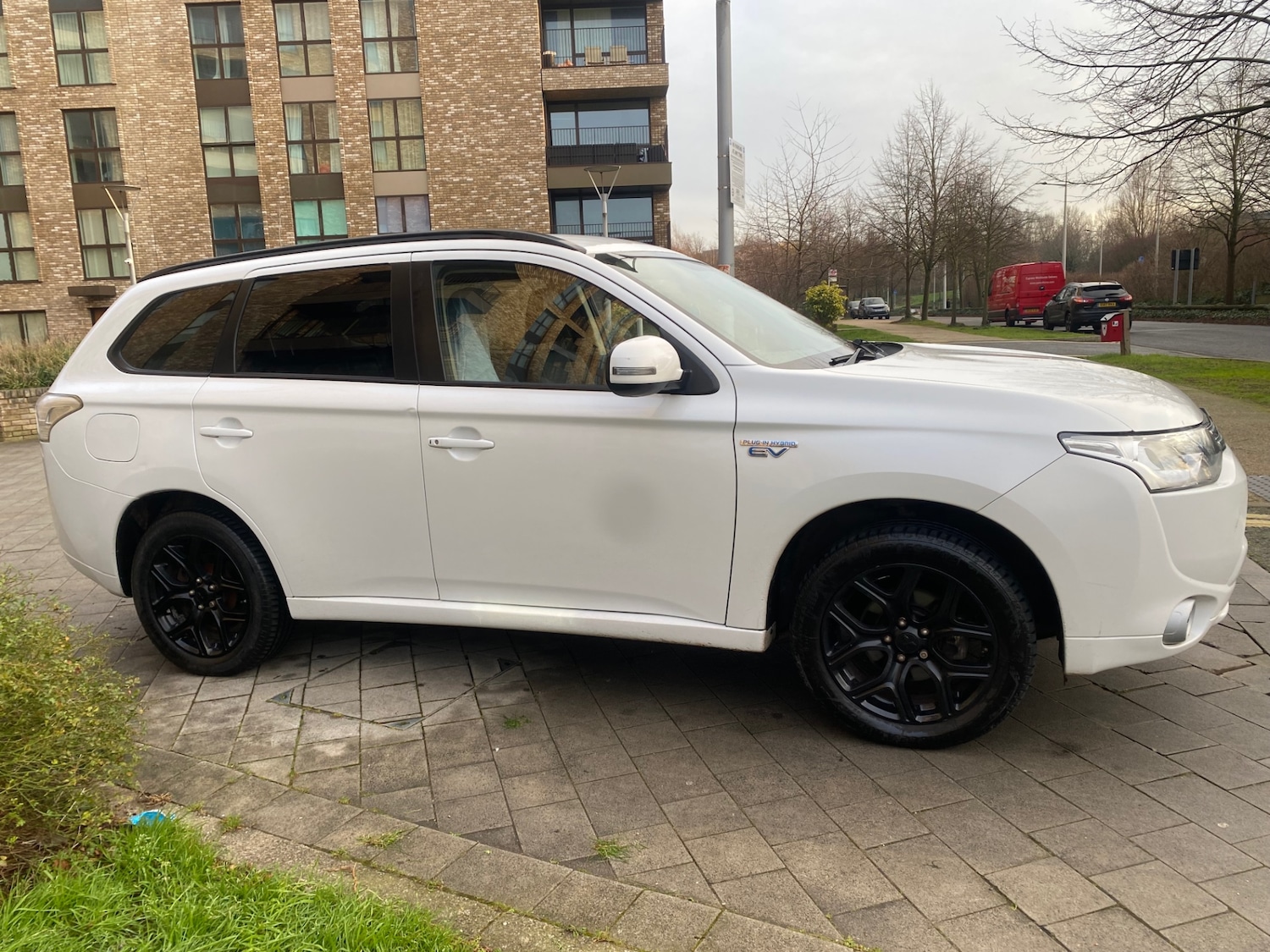 Used Mitsubishi Outlander 2015 for sale - 77118474: Photo 8