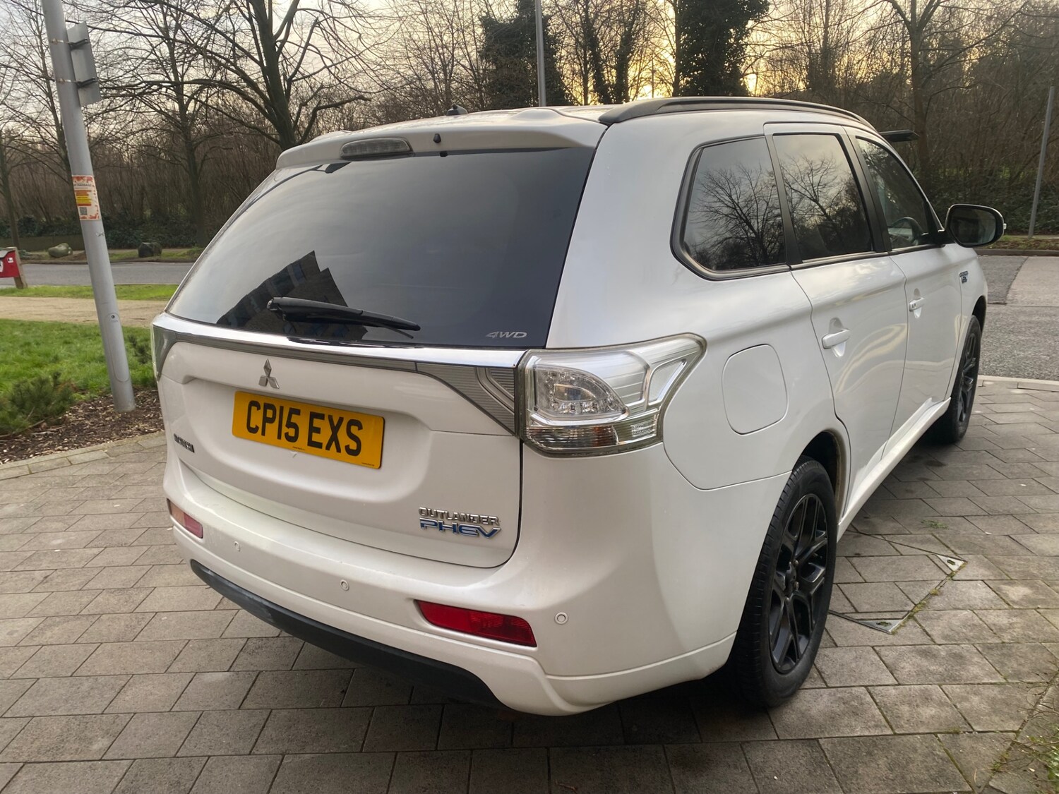 Used Mitsubishi Outlander 2015 for sale - 77118474: Photo 9