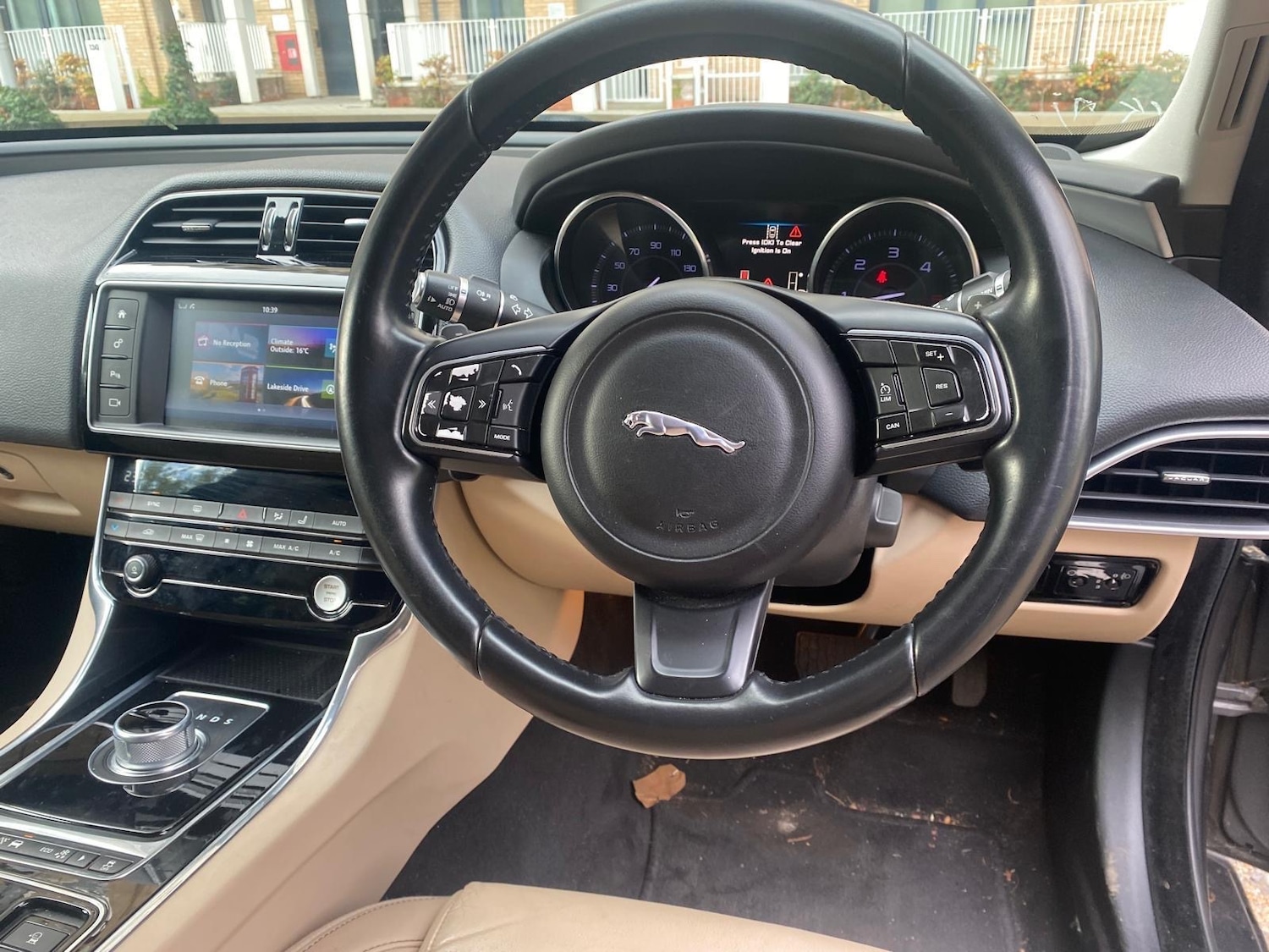 Used Jaguar XE 2016 for sale - 76655623: Photo 17