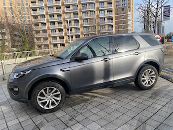 Used Land Rover Discovery Sport 2017 for sale - 77379493: Photo