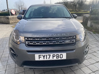 Used Land Rover Discovery Sport 2017 for sale - 77379493: Photo