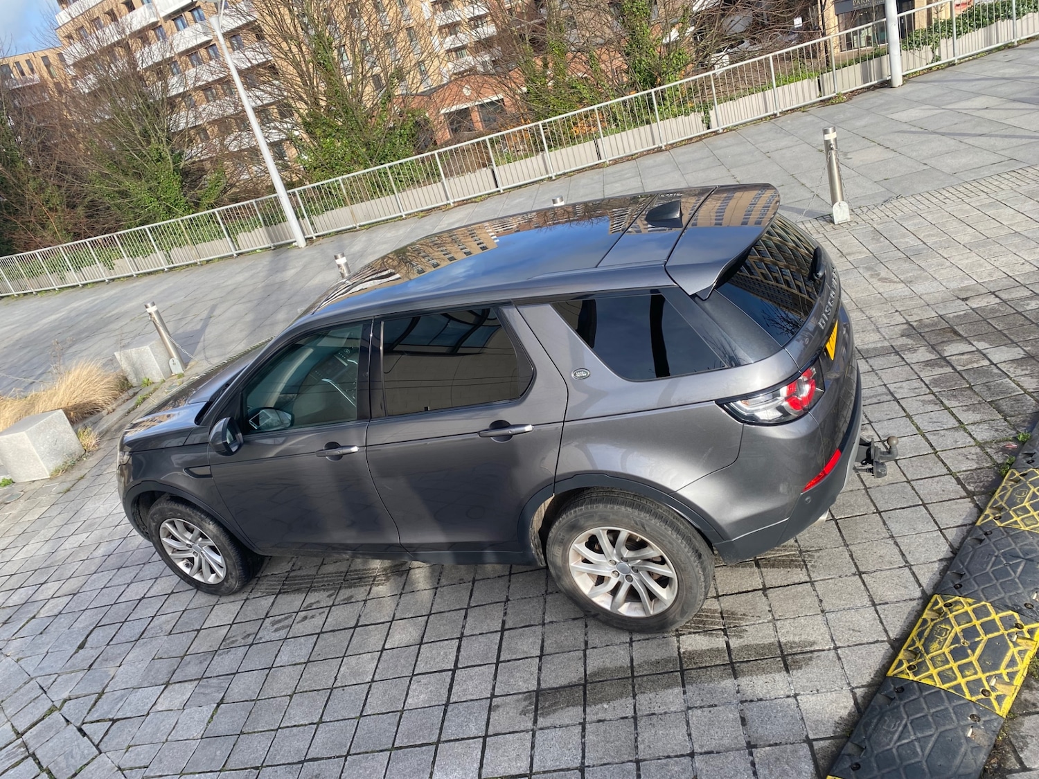 Used Land Rover Discovery Sport 2017 for sale - 77379493: Photo 9