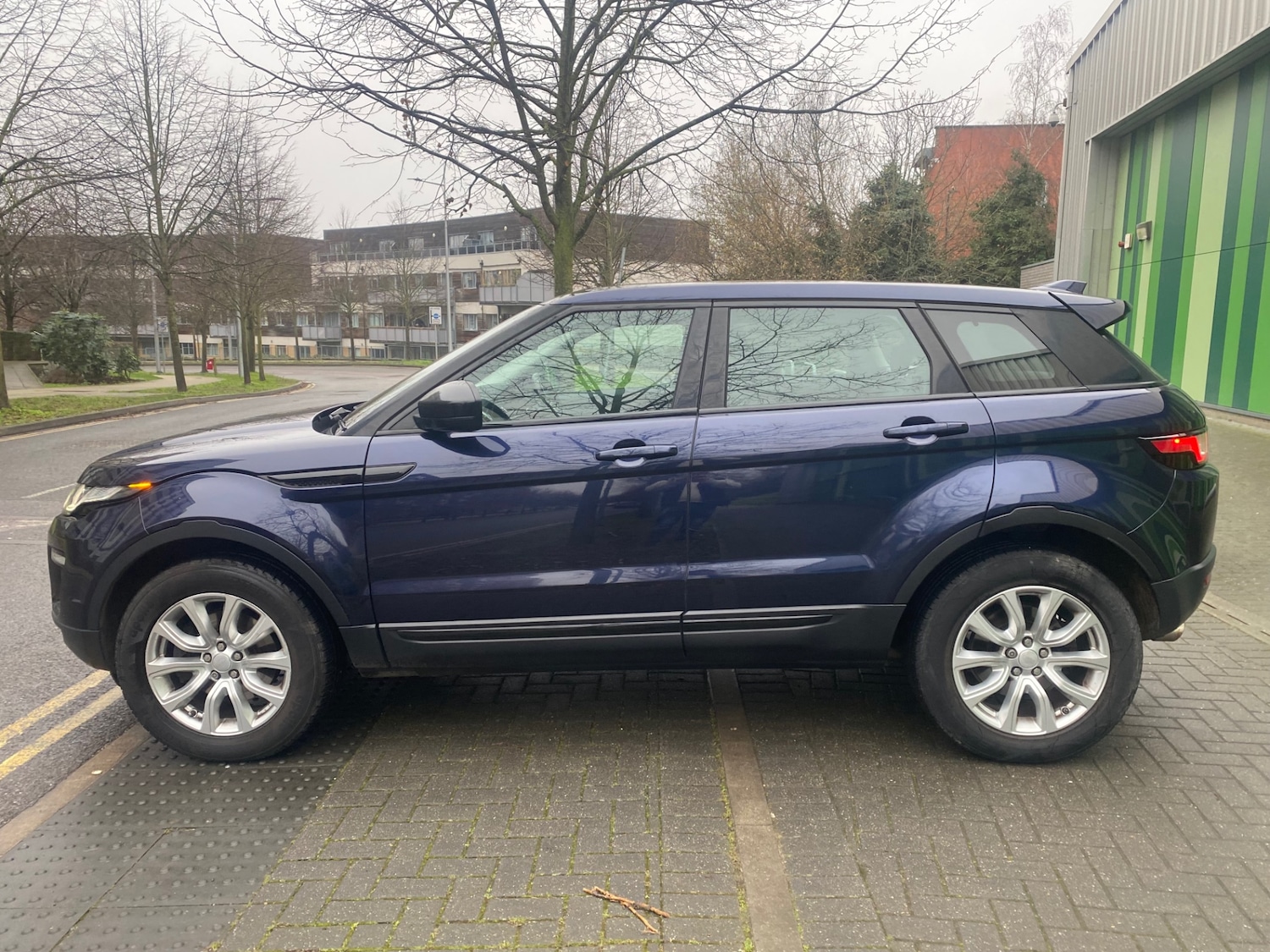 Used Land Rover Range Rover Evoque 2016 for sale - 77137225: Photo 2