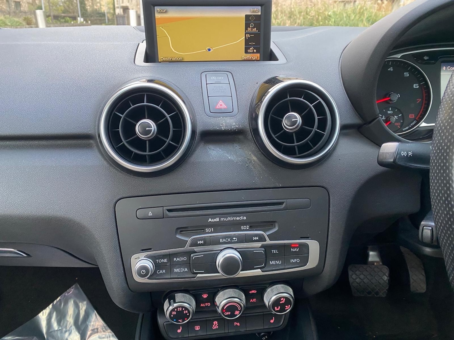 Used Audi A1 2013 for sale - 76653948: Photo 14