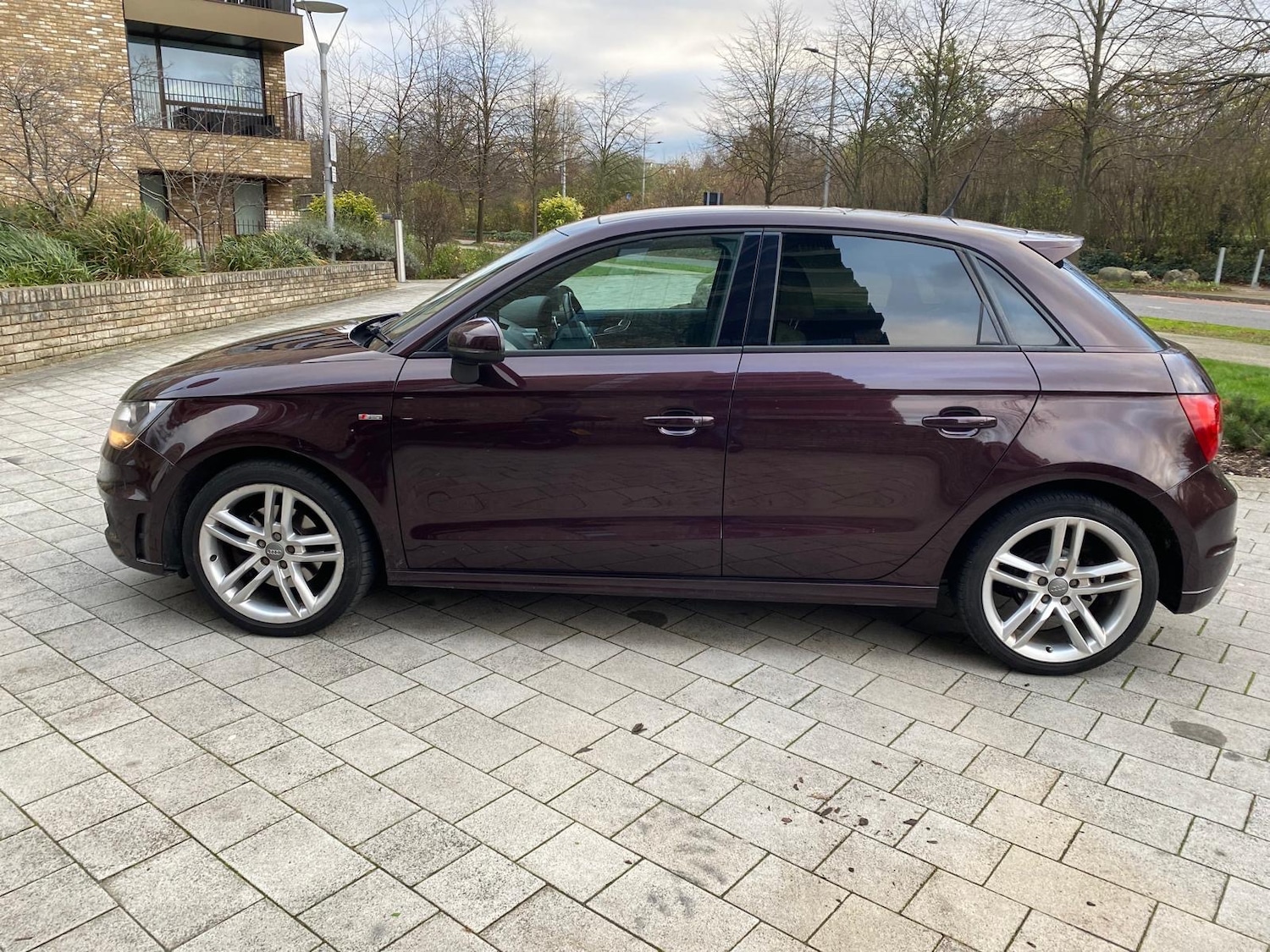 Used Audi A1 2013 for sale - 76653948: Photo 3