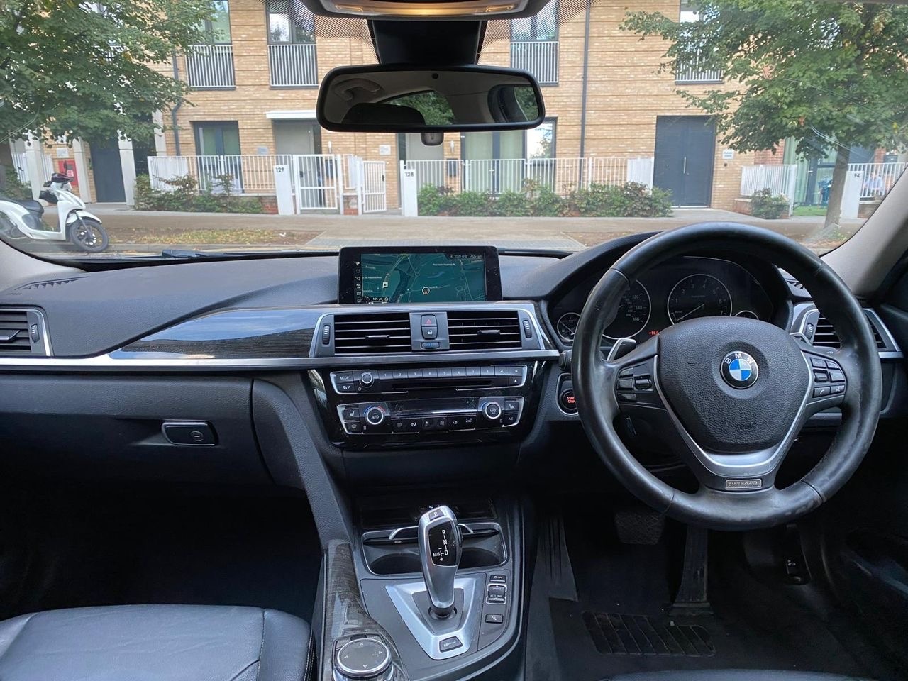 Used BMW 3 Series 2016 for sale - 76606013: Photo 23